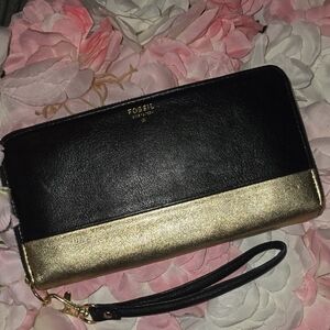 Euc Fossil Wallet Zip